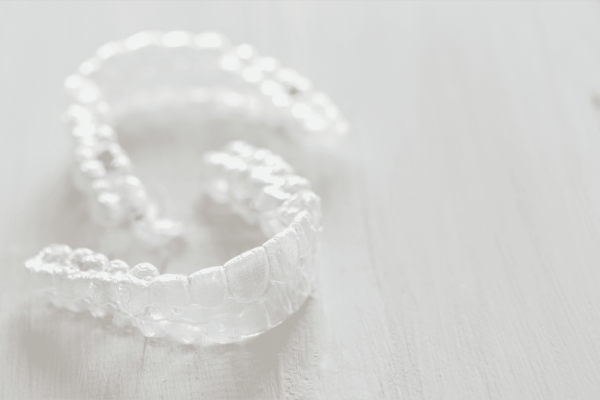 Invisalign vs Retainer: Key Differences Explained