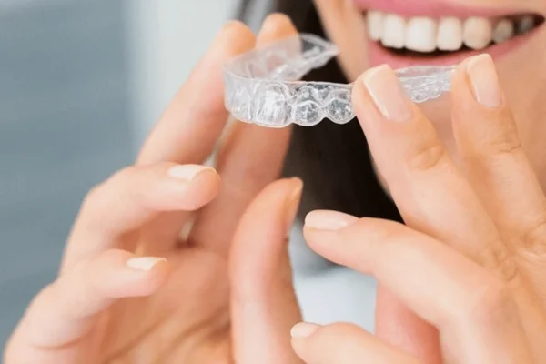 Can you whiten your teeth with Invisalign?